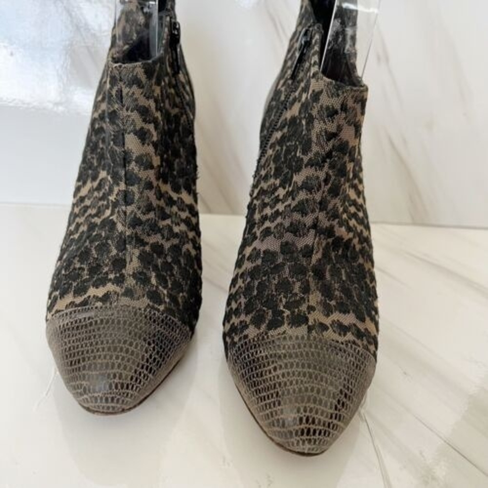 Anthropologie Tibi Italian Leather Ankle Heels Boots Brown Nude 9 Embroidered - Picture 9 of 16